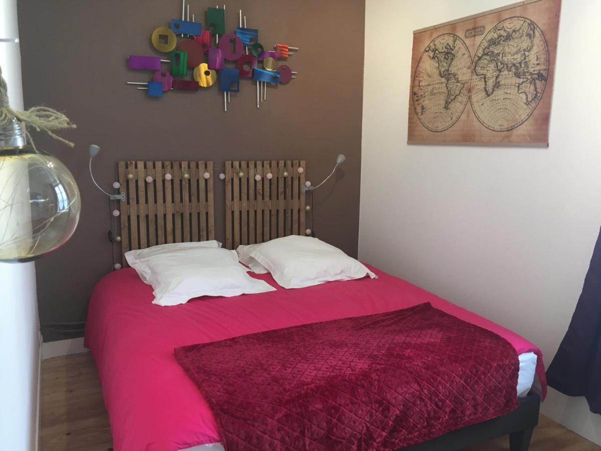 L Auberge Du Lion D Or Nanteuil-sur-Marne Екстериор снимка